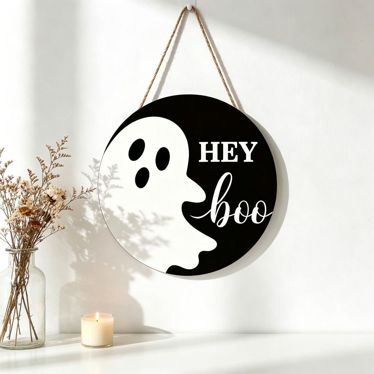 ‘Hey Boo’ Ghost Hanging Sign — 12 inch